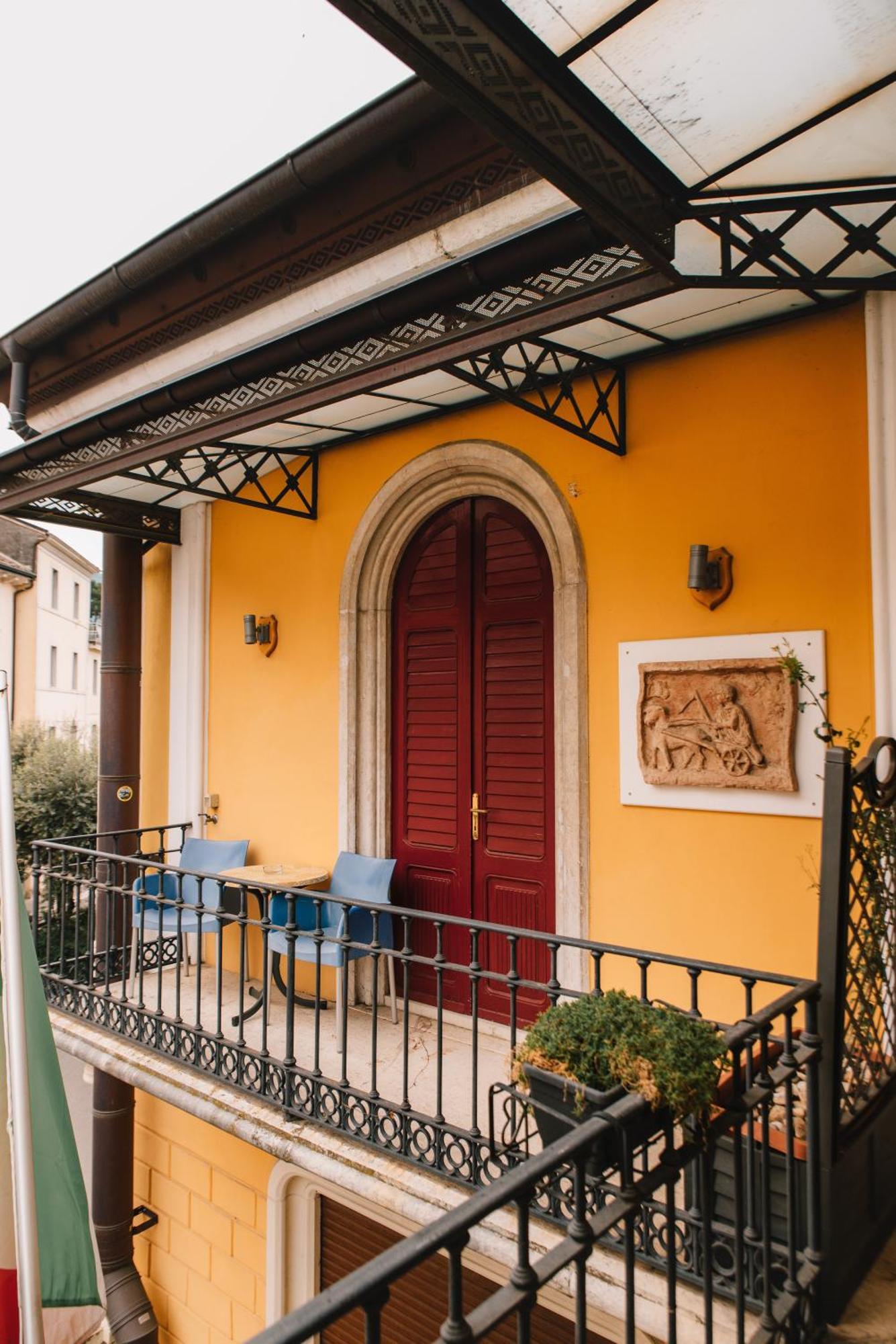 Arciduca Charming House Room & Breakfast Arco Bagian luar foto