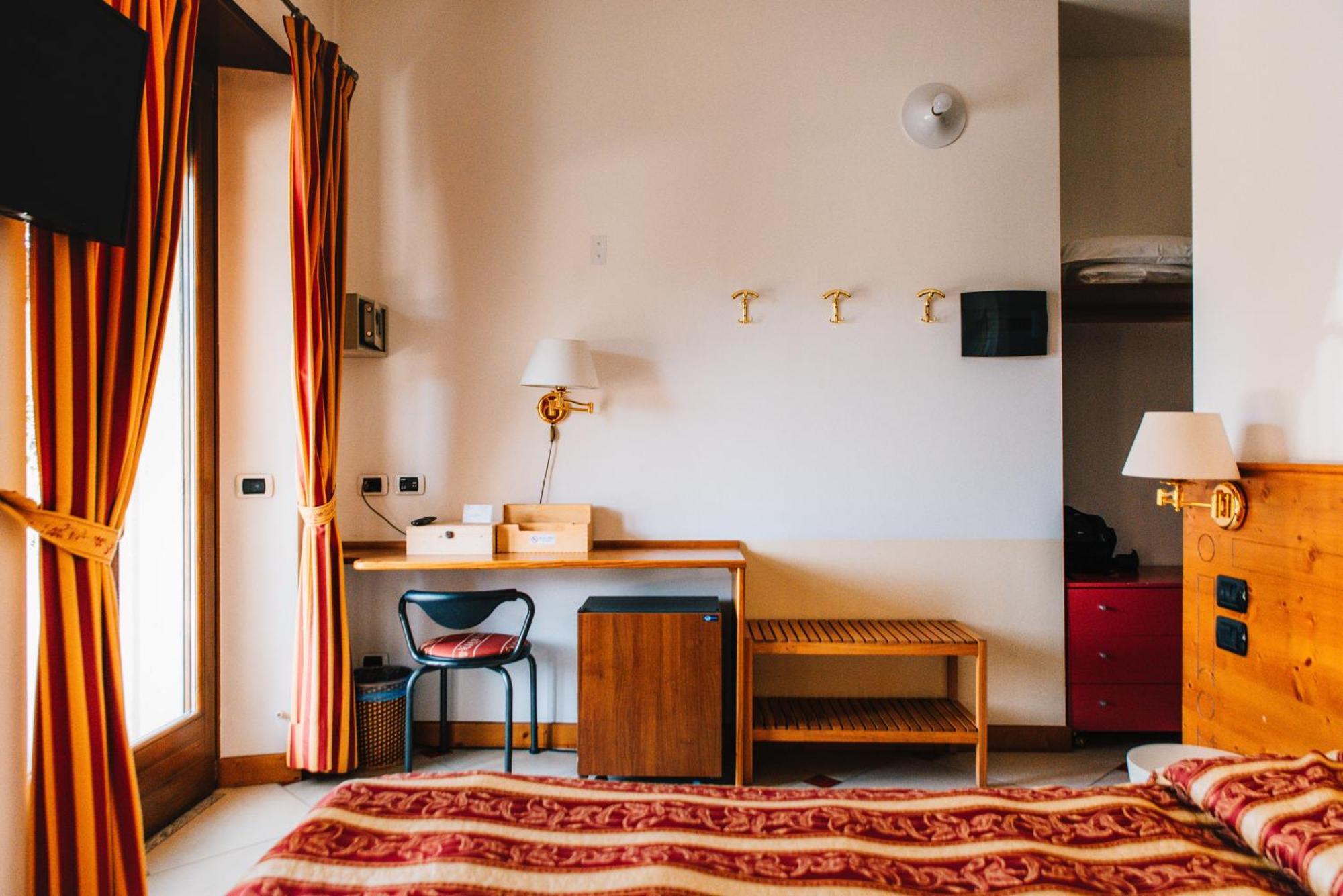 Arciduca Charming House Room & Breakfast Arco Bagian luar foto