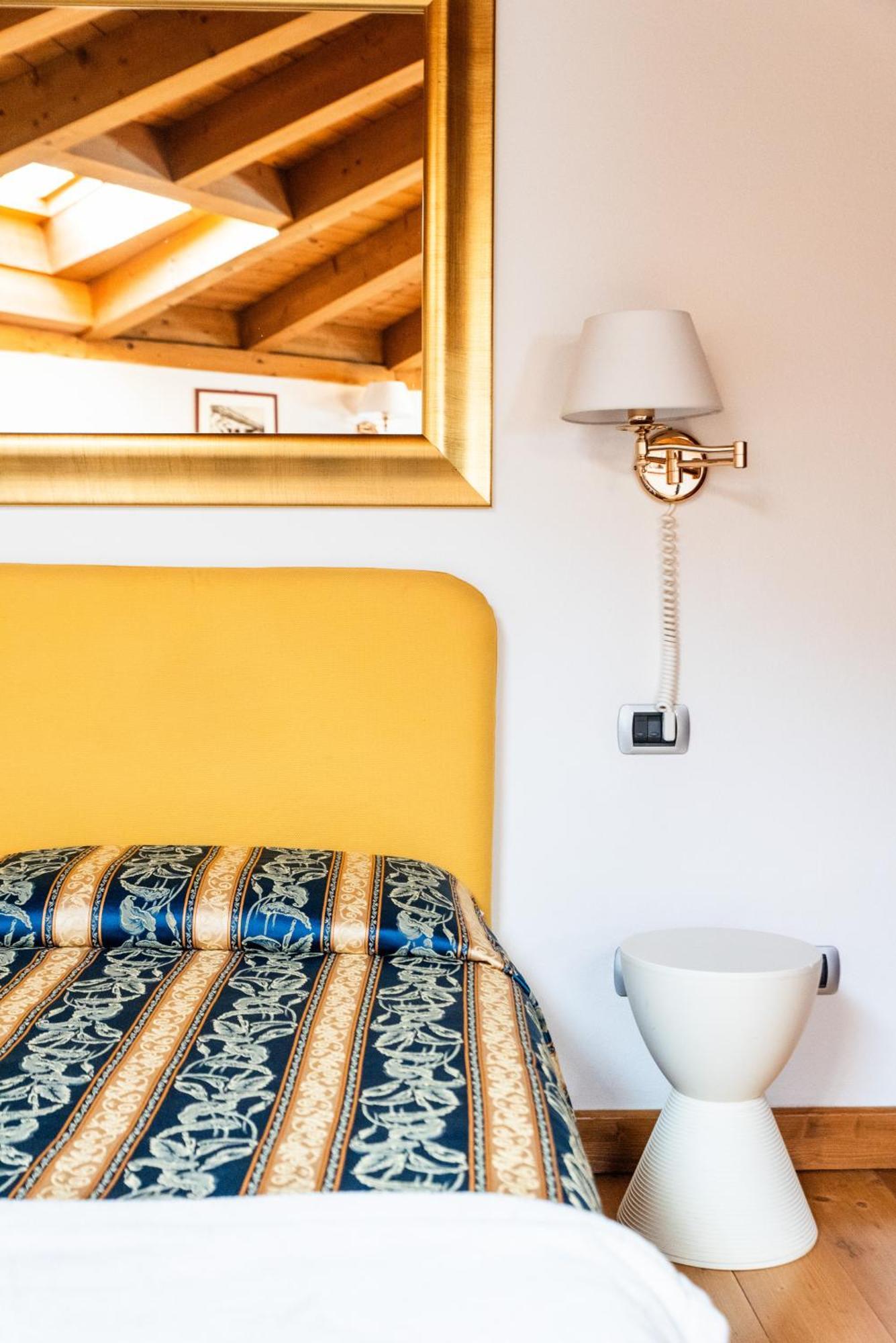 Arciduca Charming House Room & Breakfast Arco Bagian luar foto