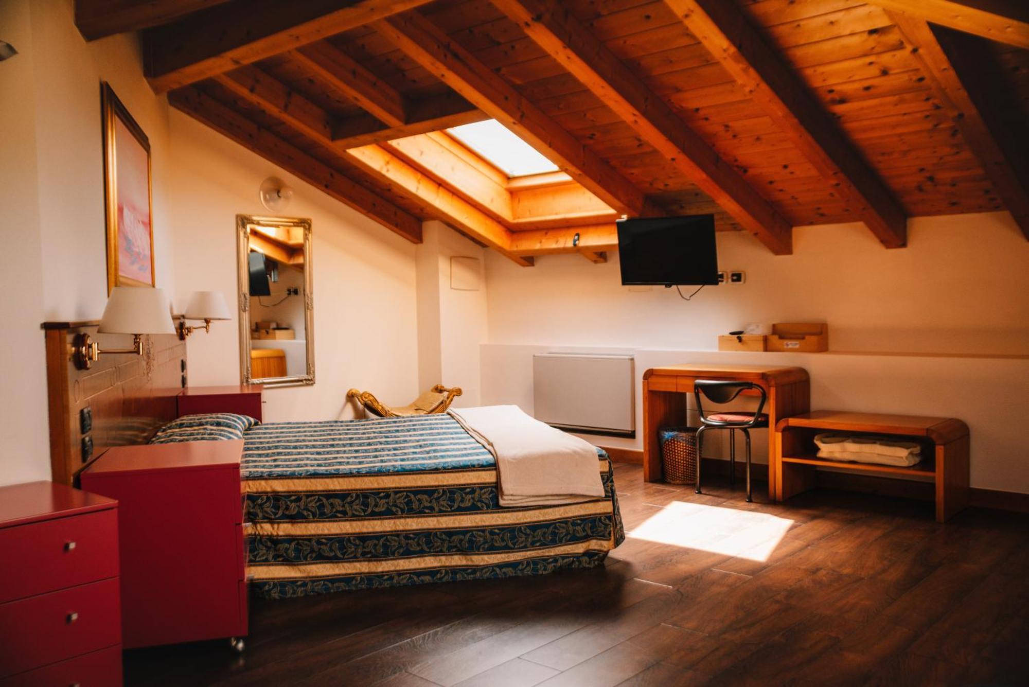 Arciduca Charming House Room & Breakfast Arco Bagian luar foto