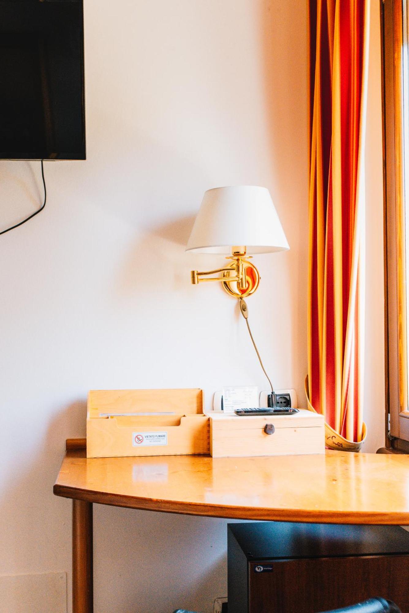 Arciduca Charming House Room & Breakfast Arco Bagian luar foto